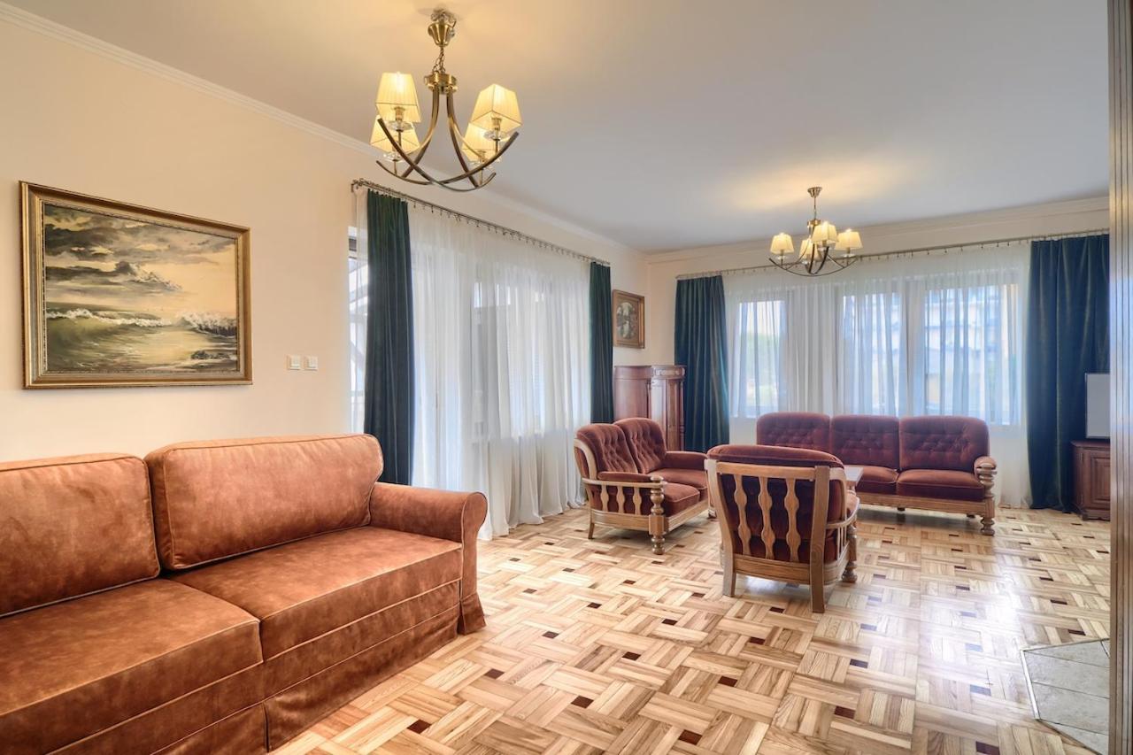 Pensjonat Tadeusz I Apartamenty W Darlowku Darłówko Exteriér fotografie