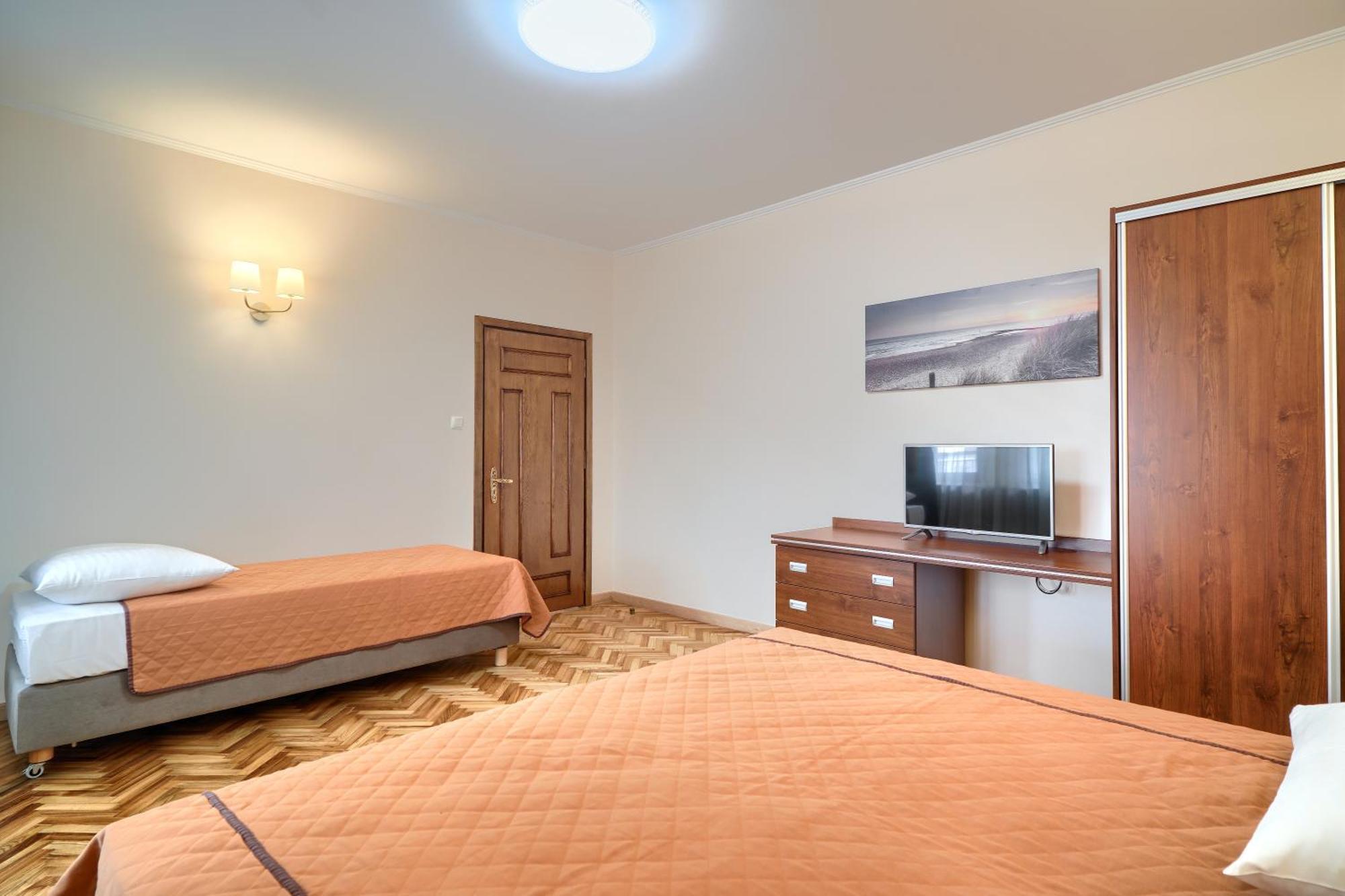 Pensjonat Tadeusz I Apartamenty W Darlowku Darłówko Exteriér fotografie